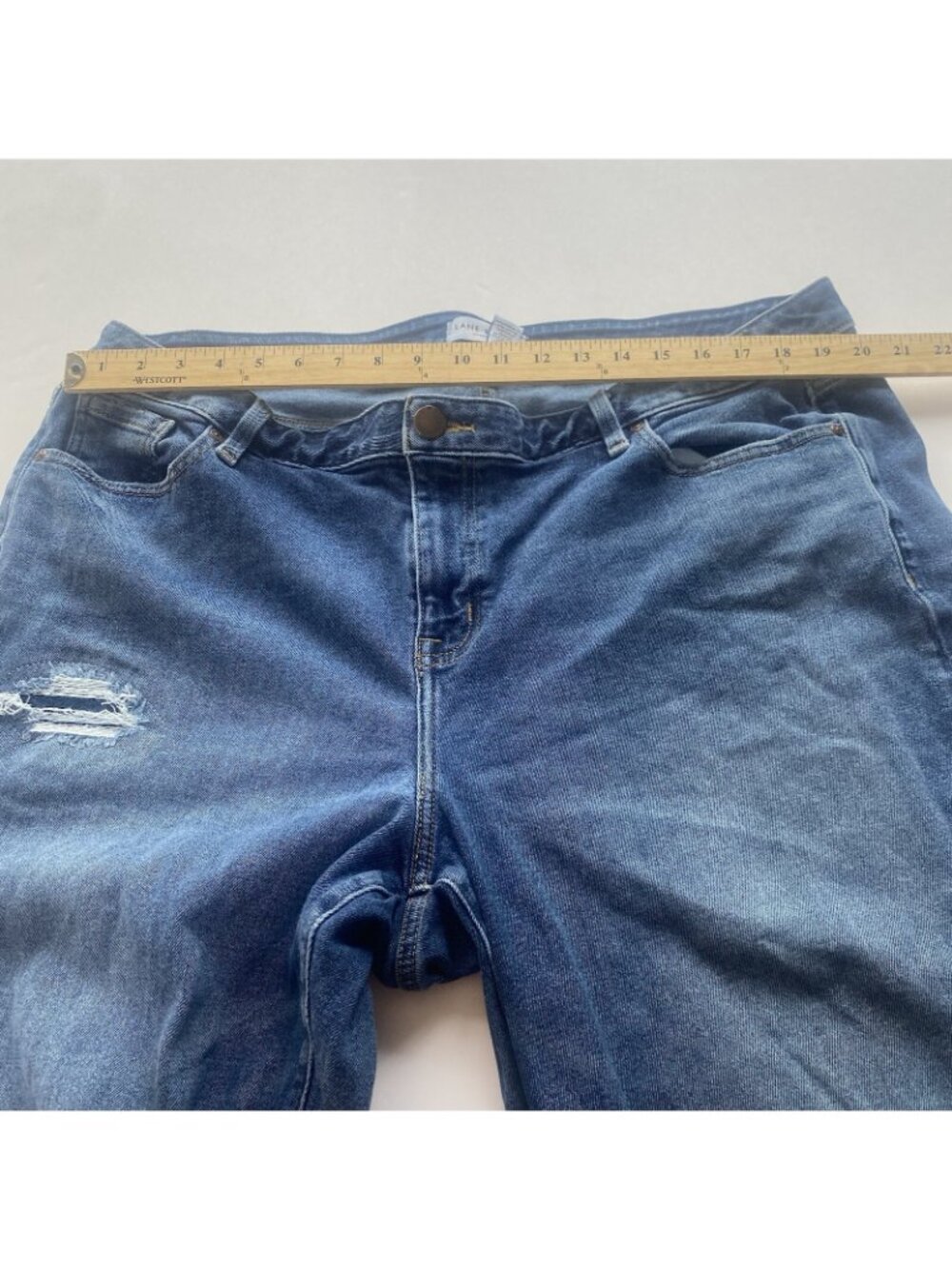 Lane Bryant Women Designed In NYC Size 20 Stretch Jeans With Patches Distressed - Picture 4 of 10